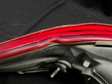 runx alex: Задний правый стоп-сигнал Toyota 2014 г., Б/у, Аналог, Китай — 4