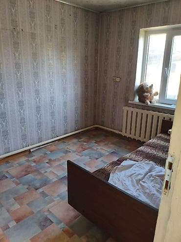 участок под мойку: Дом рядом с Аламединским рынком. - Участок: по документам 2 сотки — 5