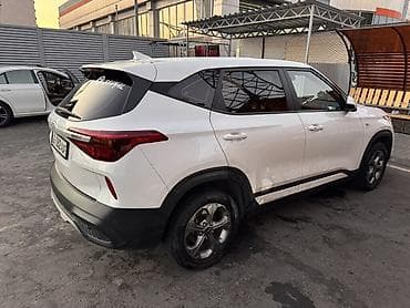 1: Kia Seltos: 2021 г., 1.6 л, Робот, Бензин, Кроссовер — 7