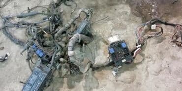 гофра на ниссан: Nissan Elgrand Проводка двигателя, Ниссан Эльгранд электропроводка — 1