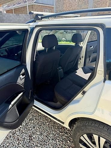 дерево 210: Ford Mondeo: 2001 г., 2 л, Ручные, Дизель, Универсал — 4