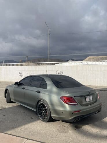 меняю доплатой мне: Mercedes-Benz E-Class: 2017 г., 2 л, Автомат, Бензиновая, Седан — 5