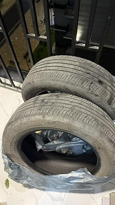 Шины 215 / 60 / R 17, Лето, Б/у, Пара, Легковые, Dunlop