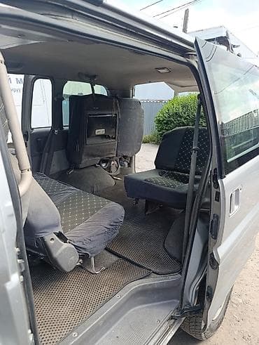митсубици делика: Mitsubishi Space Gear: 2000 г., 3 л, Автомат, Газ, Минивэн — 3