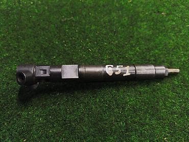 mini jack: Форсунка Mercedes-Benz 2010 г., Б/у, Оригинал, Япония — 2