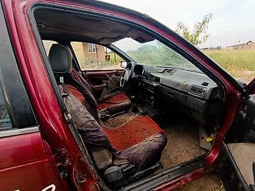 1992: Марка: Mitsubishi Модель: Lancer Год: 1992 Кузов: седан Цвет: вишнёвый — 4