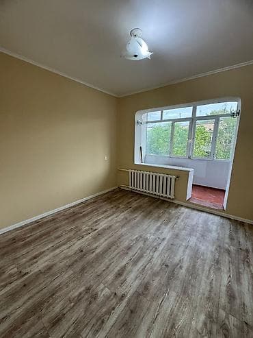 квартира с подселением аламедин 1: 2 комнаты, 49 м², 105 серия, 3 этаж, Старый ремонт — 4