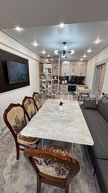 130000: 4 комнаты, 80 м², 4 этаж — 6