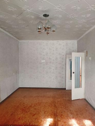 ts group: 3 комнаты, 64 м², 105 серия, 1 этаж, Старый ремонт — 5