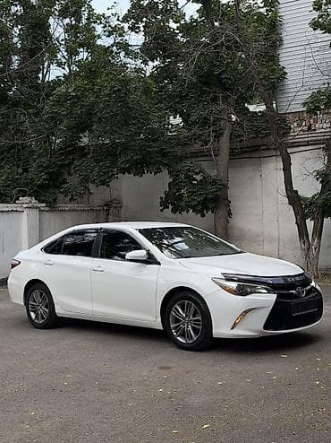 trd pro: Toyota Camry: 2016 г., 2.5 л, Автомат, Бензин, Седан — 8