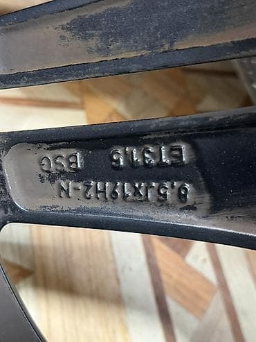 Колеса в сборе 255 / 45 / R 19, Лето, Б/у, Комплект, Легковые, Литые, отверстий - 5 — 5