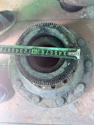 1000 к: Ступицы колес грузового/прицепного типа — комплект 2 шт. Описание: - — 3