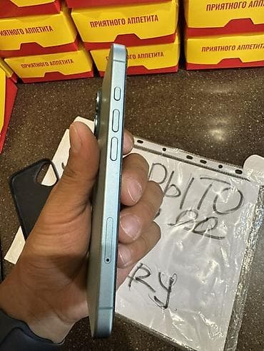 iphone 20: IPhone 16, 128 ГБ Аккумулятор 92% Циклов 710 Торг есть адекватный — 5