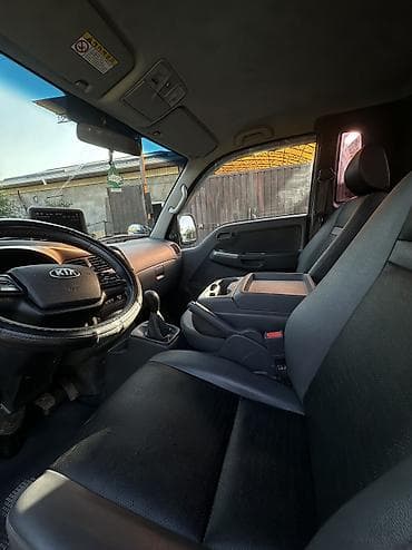 byd авто: Kia BONGO: 2019 г., 2.4 л, Механика, Газ — 4