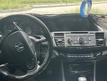 9: Honda Accord: 2017 г., 2.4 л, Седан — 9