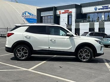 бампер ешка 124: Ssangyong Korando: 2020 г., 1.5 л, Автомат, Бензин, Кроссовер — 3