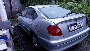 полики на раф 4: Toyota Avensis: 1998 г., 2 л, Механика, Дизель, Хэтчбэк — 2
