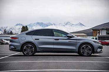 электромот: BYD Han EV: 2023 г., Электромобиль, Седан — 10