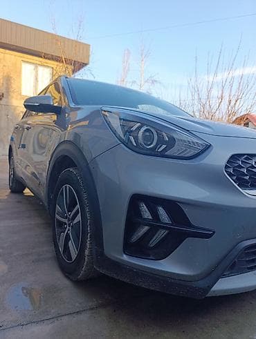 нарын афто: Kia Niro: 2021 г., 1.6 л, Вариатор, Гибрид — 2