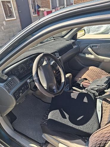тойота значок: Toyota Camry: 1997 г., 2.2 л, Автомат, Газ, Седан — 6