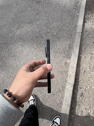 imac m1: IPhone 14 Pro, 256 ГБ, Black Titanium, 80 % — 3