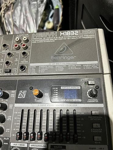Башка аудиотехника: Микшерный пульт Behringer Xenyx X1832USB + кроссовер Behringer Super-X — 1
