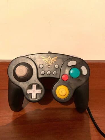 Продаю 3 геймпад Первый 8bitdo ultimate продановторой проводной