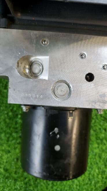 система форсунок: 3.0 е 70 блок абс БЛОК ABS DSC АБС МОДУЛЬ BMW X5 E70 2006 3.0 D АКПП — 5