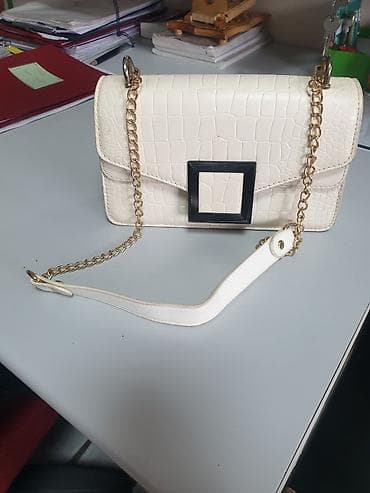 золотые часы бу: Сумка через плечо, цвет молочный айвори, фактура под кроко. Компактная — 2