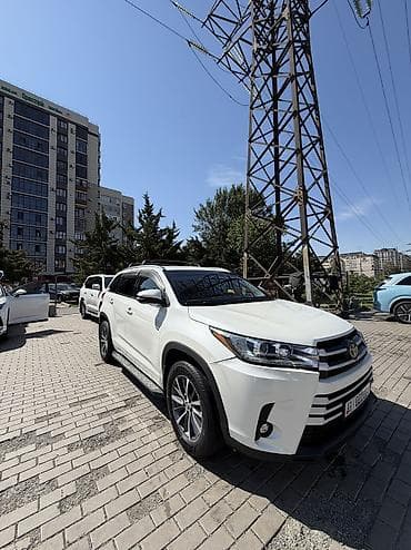 Транспорт: Toyota Highlander: 2018 г., 3.5 л, Автомат, Бензин, Кроссовер — 9