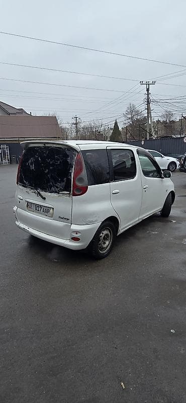 авто телешка: Toyota Funcargo: 2001 г., 1.3 л, Автомат, Бензин, Минивэн — 2