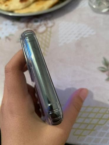 зарядник macbook: IPhone 11 Pro, Б/у, 256 ГБ, Зеленый, Чехол, 92 % — 8