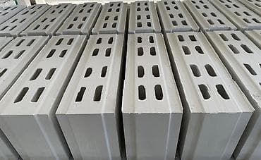 Силикатные пустотелые блоки/кирпичи для кладки стен и перегородок