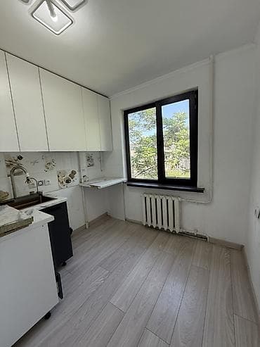 Продажа квартир: 2 комнаты, 42 м², 104 серия, 4 этаж, Косметический ремонт — 7