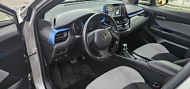 тайота аккорд: Toyota C-HR: 2018 г., 2 л, Автомат, Бензин, Кроссовер — 4