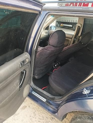 Volkswagen Golf Variant: 2001 г., Универсал