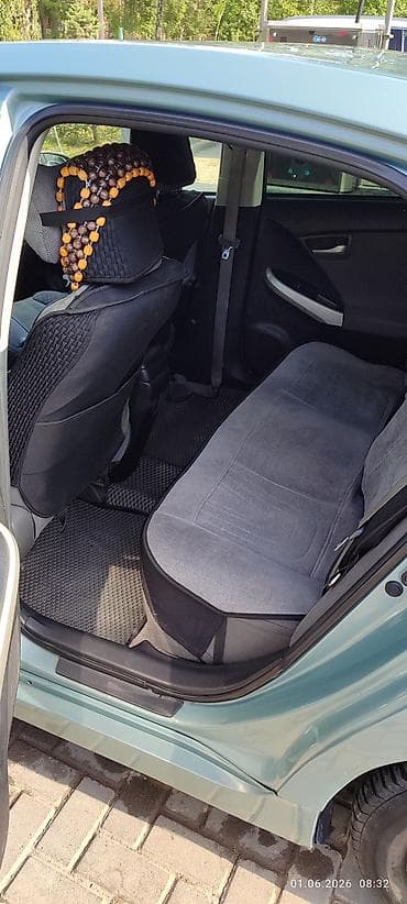 prius v: Toyota Prius: 2026 г., Гибрид, Лифтбек — 9