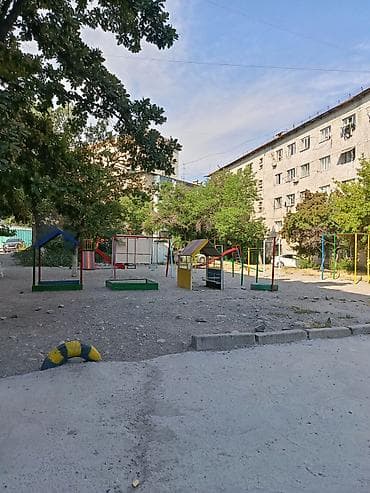 Недвижимость: 1 комната, 18 м², Общежитие, 3 этаж, Старый ремонт — 3