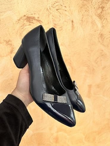 кроксы crocs: Женские летние шлёпанцы/сандалии - Разные модели в актуальном — 8