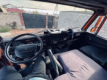 спальные гарнитур б у: КАМАЗ 6520 самосвал, оранжевый - Колесная формула 6x4 - — 5
