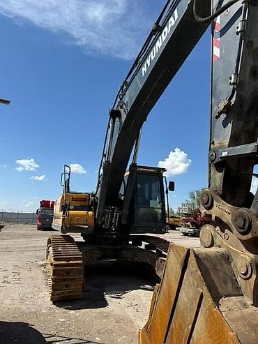 экскаваторы самсунг: Экскаватор, Hyundai, 2021 г., Гусеничный — 2