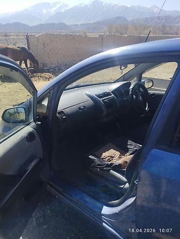 мото бишкек: Синий компактный хэтчбек 5 дверей. Орусс номерлүү Основные — 4