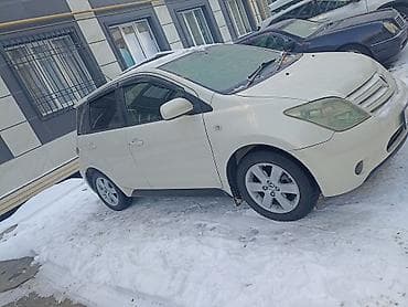 обмен тойота: Toyota ist: 2003 г., 1.5 л, Автомат, Бензин — 2
