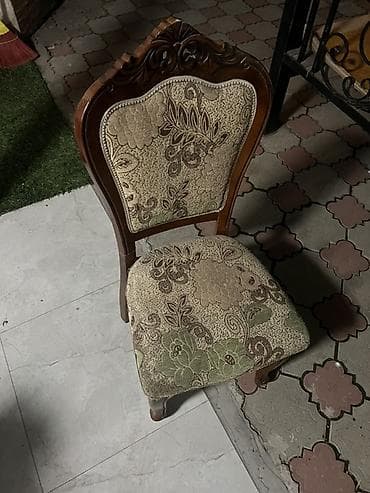 круглый стул: Стул для зала, Дерево — 4