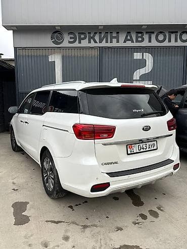 kia bongo: Kia Carnival: 2019 г., 2.2 л, Автомат, Дизель, Минивэн — 3