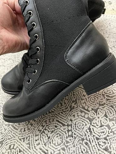 сапоги женские: Высокие женские ботинки/сапоги на шнуровке, черные. - Дизайн: высокая — 7