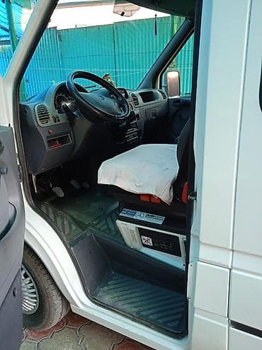 s600 mercedes: Mercedes-Benz Спринтер: 2004 г., 2.2 л, Механика, Дизель, Бус — 4