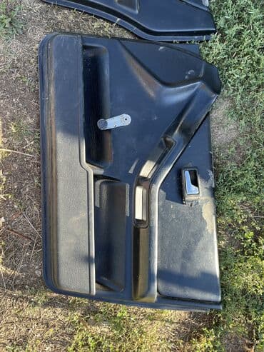 новые шины: Разбор на запчасти: седан Audi 80 B3 1989года В наличии по кузову и — 26