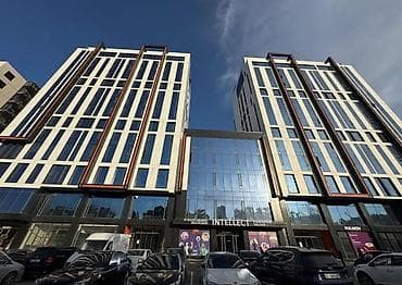 Коммерческая недвижимость: Аренда офисов, 44 м², В бизнес центре, 1 линия, С оборудованием, С отдельным сан узлом — 1