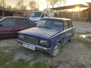 передний бампер тайота витц 2002 г: ВАЗ (ЛАДА) 2107: 2007 г., 1.6 л, Механика, Бензиновая, Седан — 3